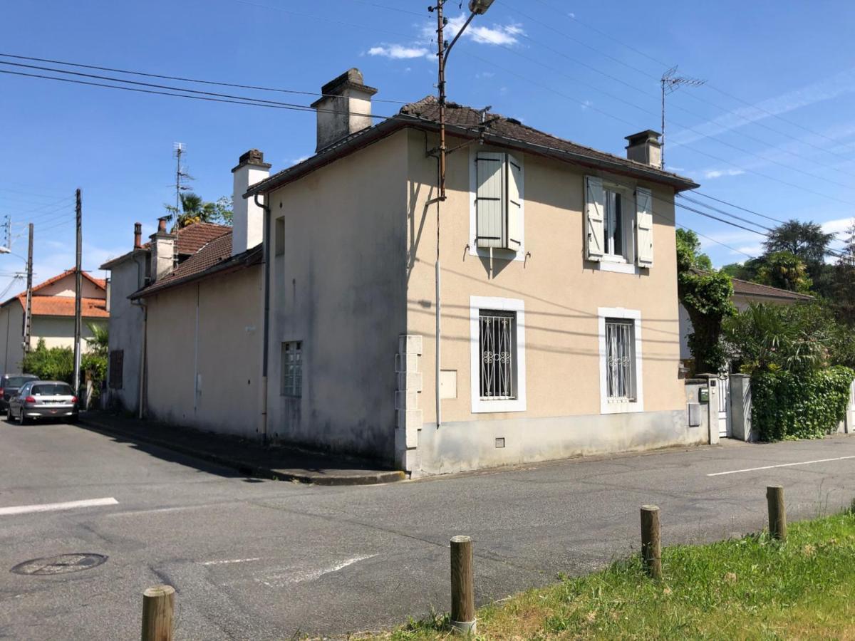 Petite Maison Avec Terrasse Jurançon المظهر الخارجي الصورة