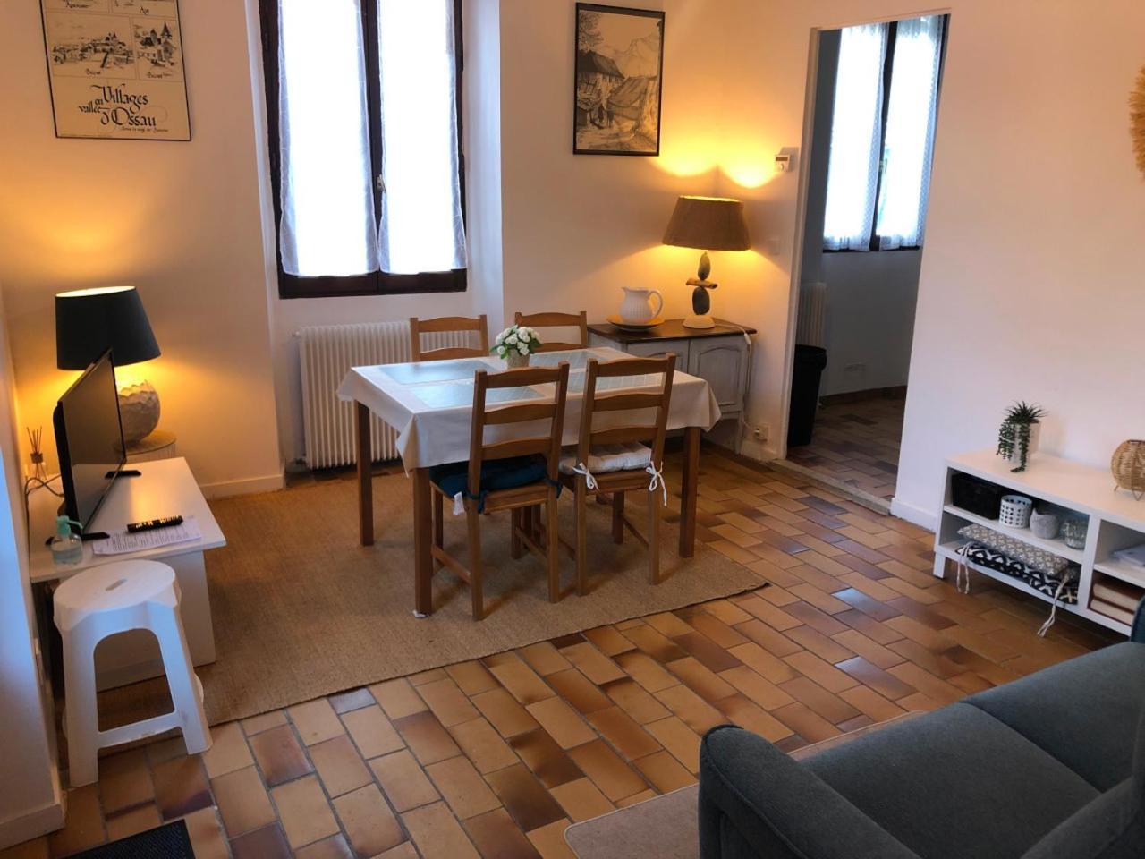 Petite Maison Avec Terrasse Jurançon المظهر الخارجي الصورة
